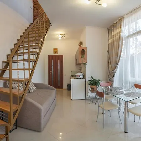Sofia 3*